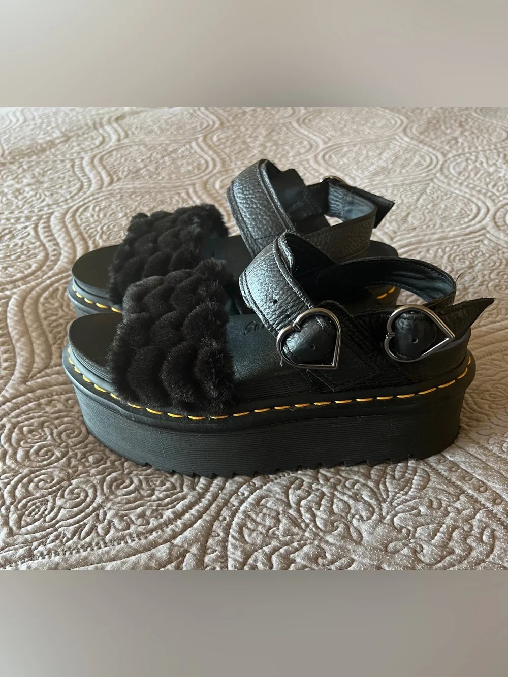 Dr. Martens Voss Quad Platform Sandals - Sz 7